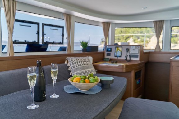 Image of Aura yacht #20