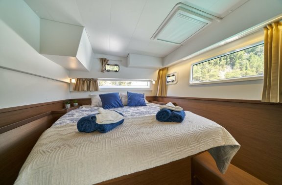 Image of Aura yacht #22