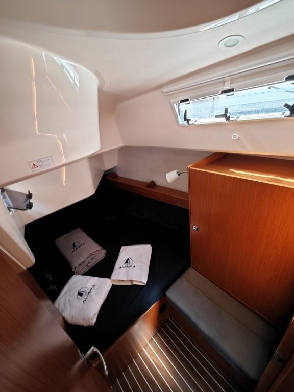 Image of Almira yacht #21