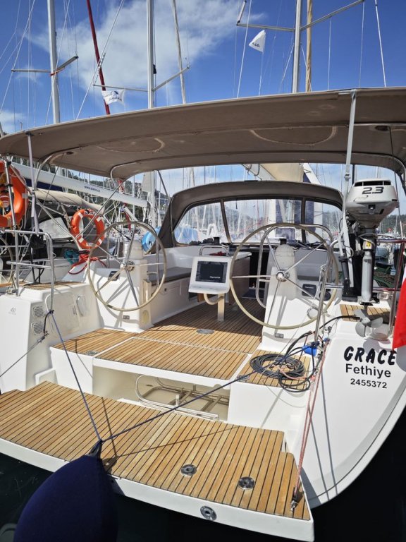 Image of Grace yacht #4