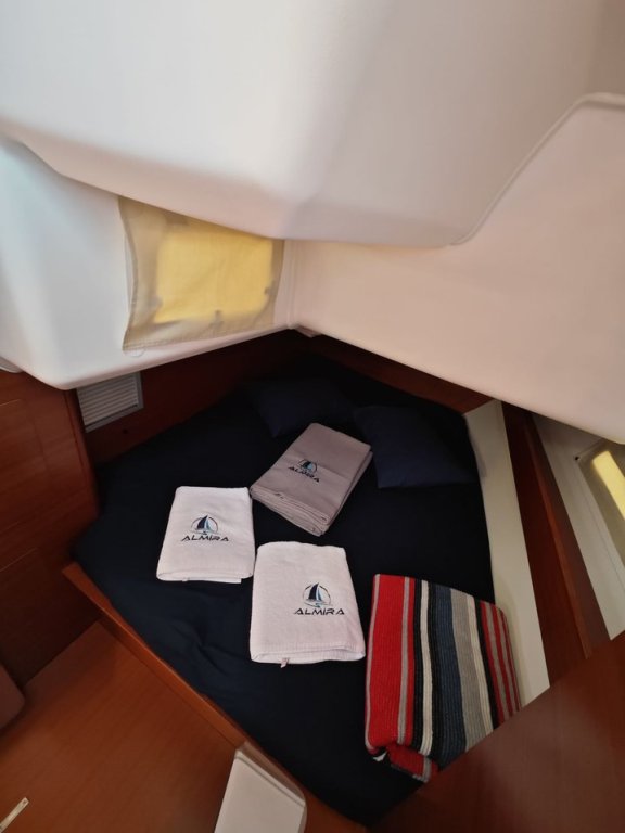 Image of Grace yacht #27