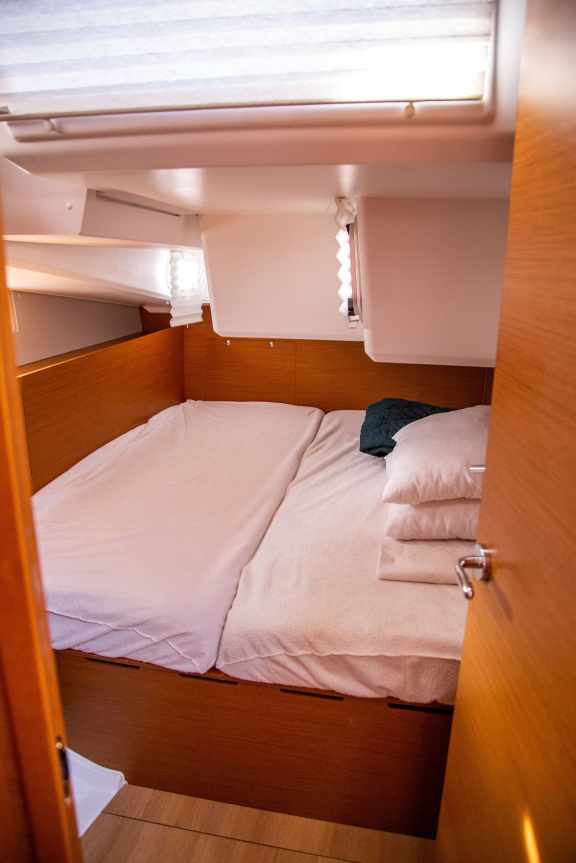 Image of Thaleia yacht #5