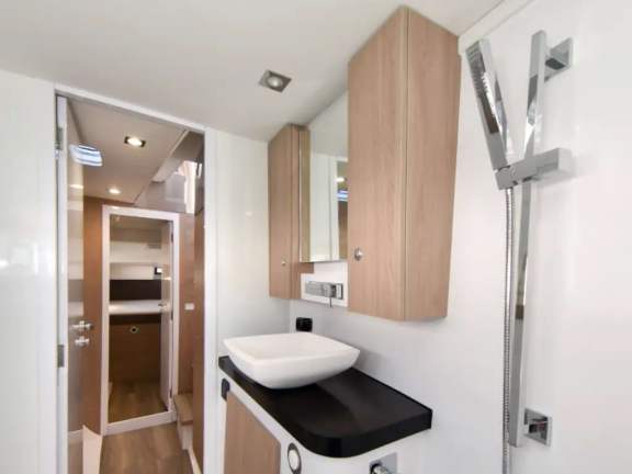 Image of CLASS yacht #23