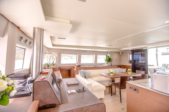 Image of Valium 62 yacht #8