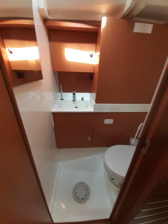 Image of ECONOMY yacht #15