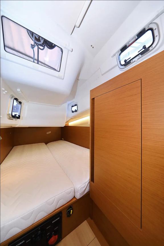 Image of CLASS yacht #26