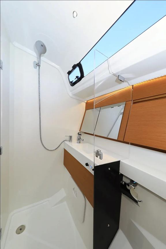 Image of CLASS yacht #30