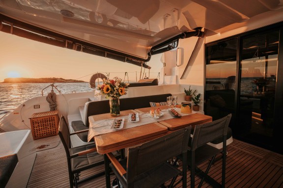 Image of Oneida 2 yacht #8