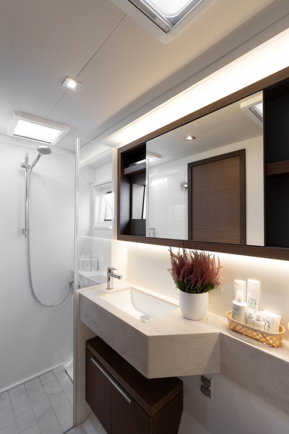 Image of Oneida 2 yacht #12