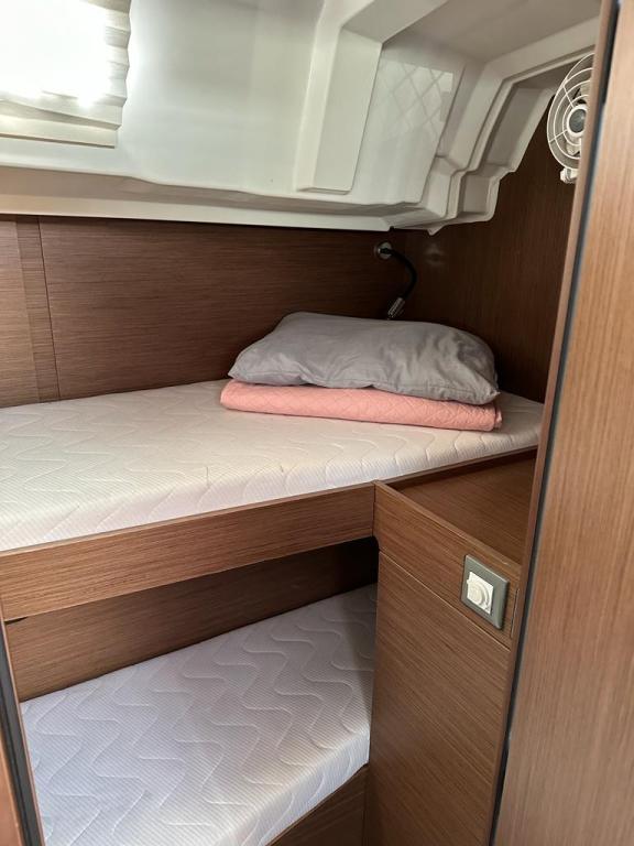 Image of PRESTIGE yacht #16