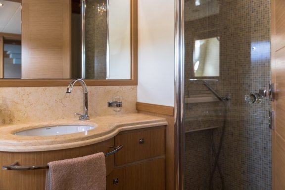 Image of Friend’s boat yacht #30