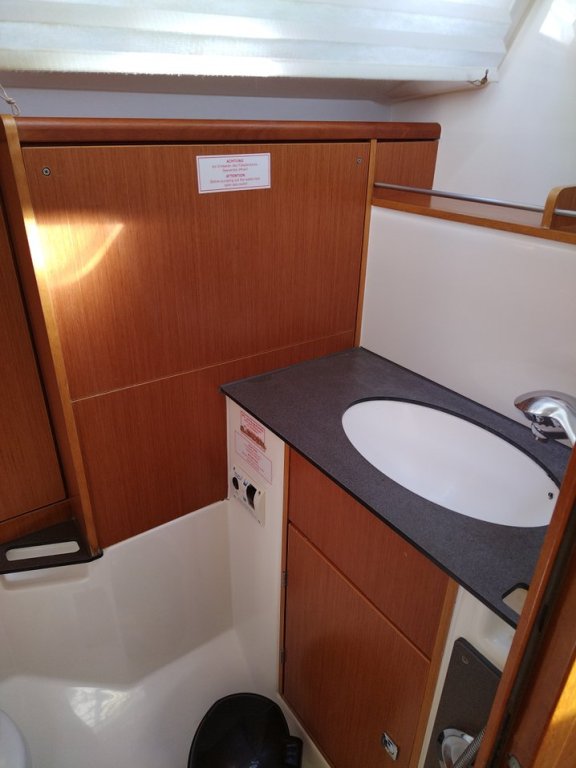 Image of Sea Hope yacht #27