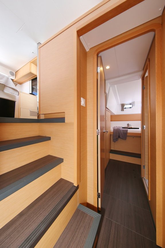 Image of Gin Tonic yacht #17