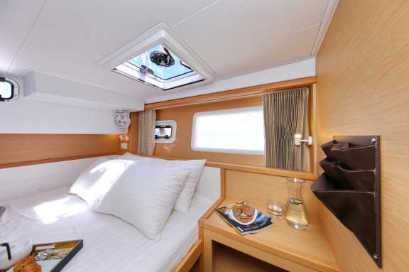 Image of Gin Tonic yacht #19