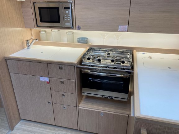 Image of Lizzy yacht #9