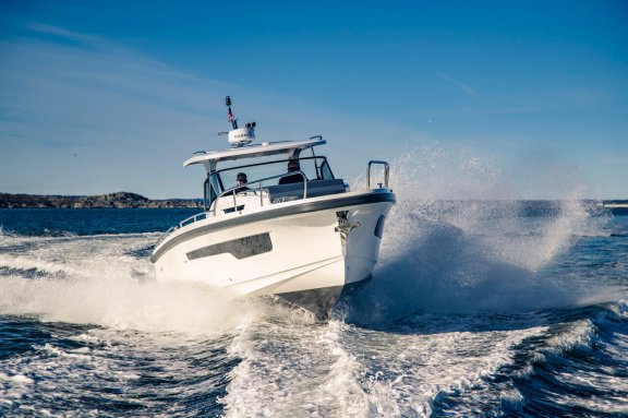 Image of Ruddy yacht #10