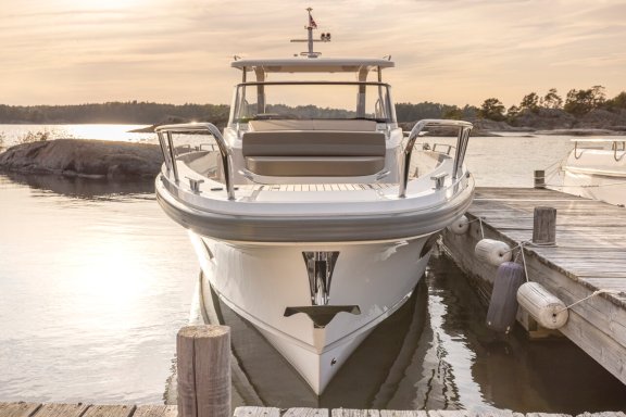 Image of Ruddy yacht #13