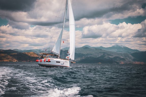 Image of Trinity yacht #6