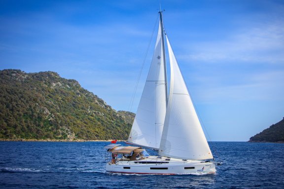 Image of Trinity yacht #10