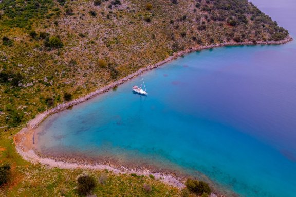 Image of Oracle yacht #7