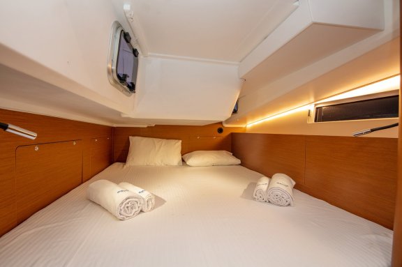 Image of Oracle yacht #20