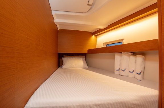 Image of Oracle yacht #21