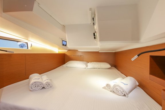 Image of Oracle yacht #19