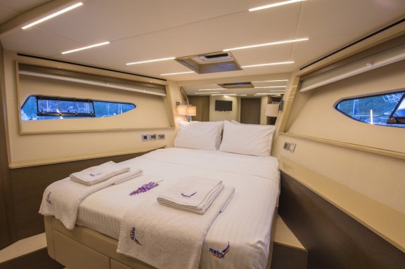 Image of Journey yacht #26