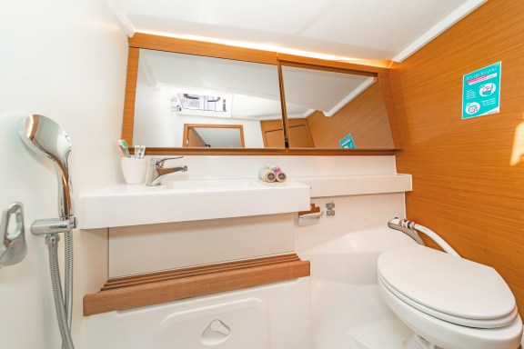 Image of Esperos yacht #11