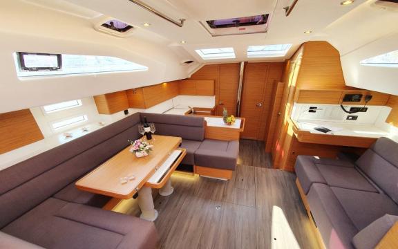 Image of Suzy yacht #6