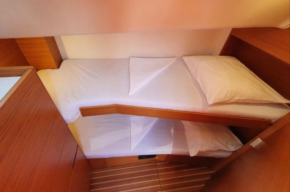 Image of Suzy yacht #14