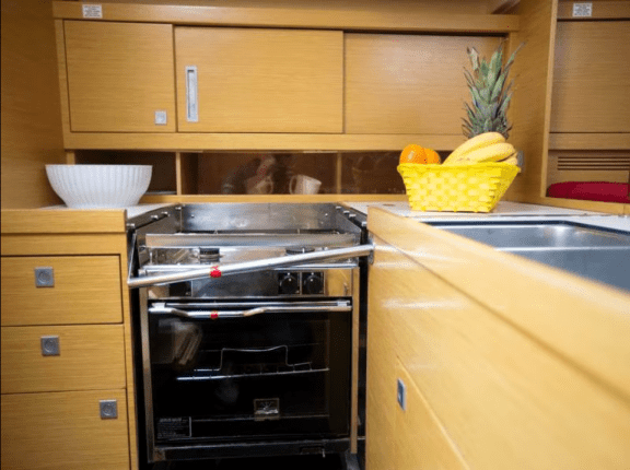 Image of Victor yacht #9