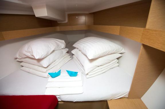 Image of Victor yacht #12