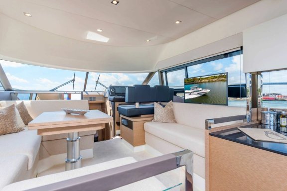 Image of Prestige 460 yacht #9