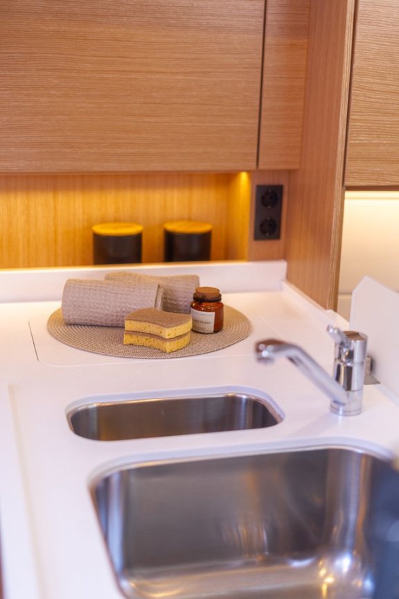 Image of Aria yacht #31