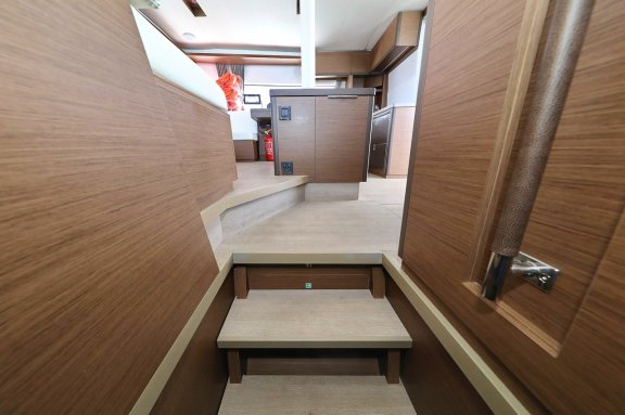 Image of High Life yacht #15