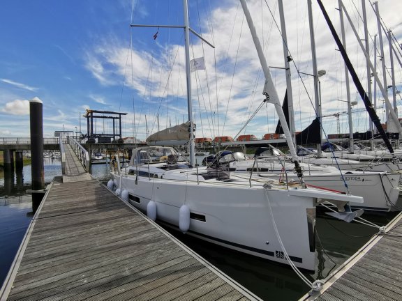 Image of Antares yacht #7