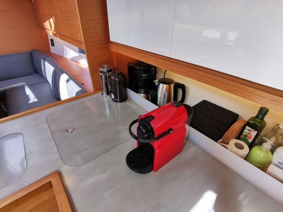 Image of Antares yacht #16