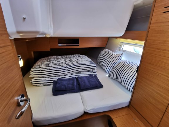 Image of Antares yacht #20