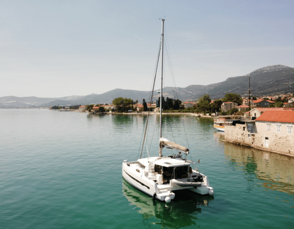 Image of Nicole yacht #4