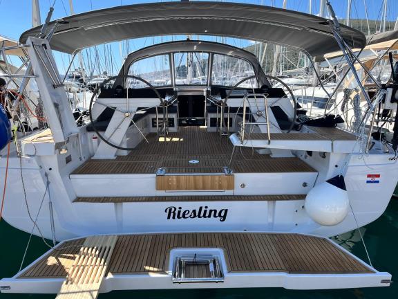 Image of Riesling yacht #6
