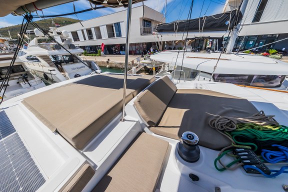 Image of Liesbeth yacht #12