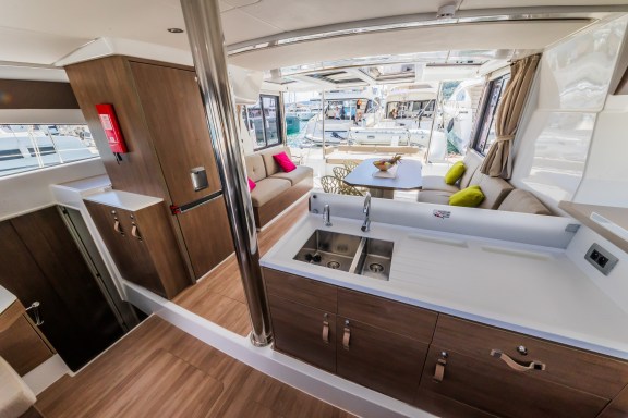 Image of Liesbeth yacht #23