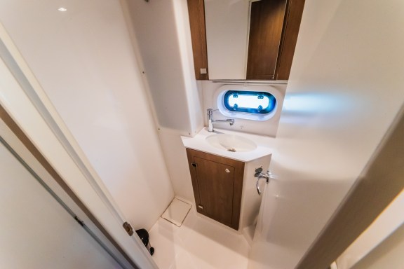 Image of Liesbeth yacht #28