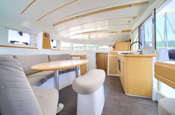 Image of Atenea yacht #11