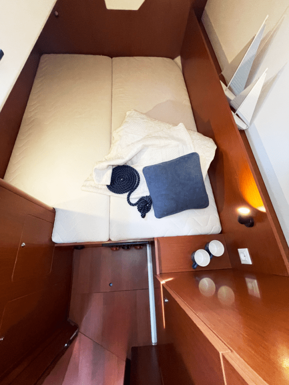 Image of Caroline yacht #8