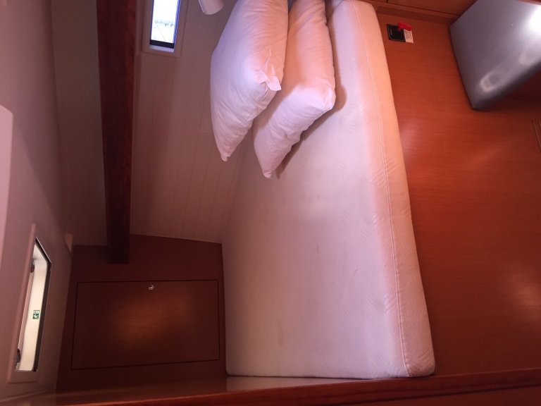 Image of Aura 1 yacht #8