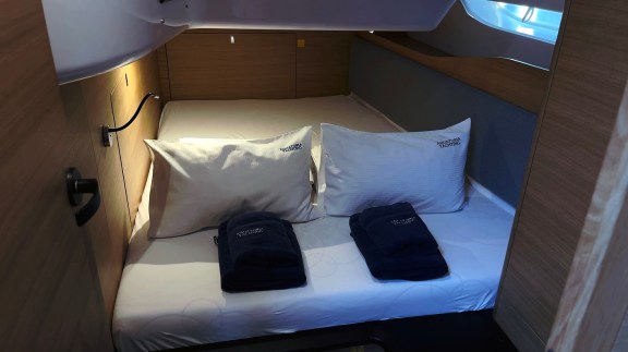 Image of Black Panther yacht #15