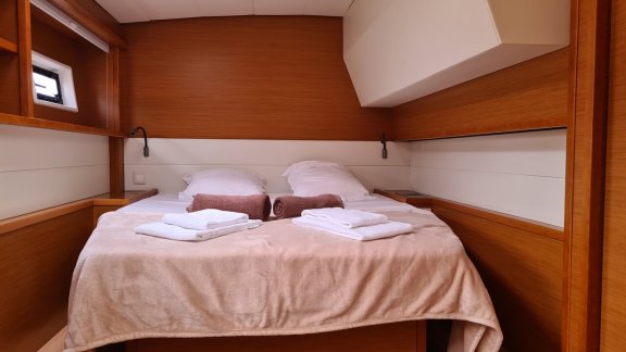 Image of Manava Ti-Punch yacht #12