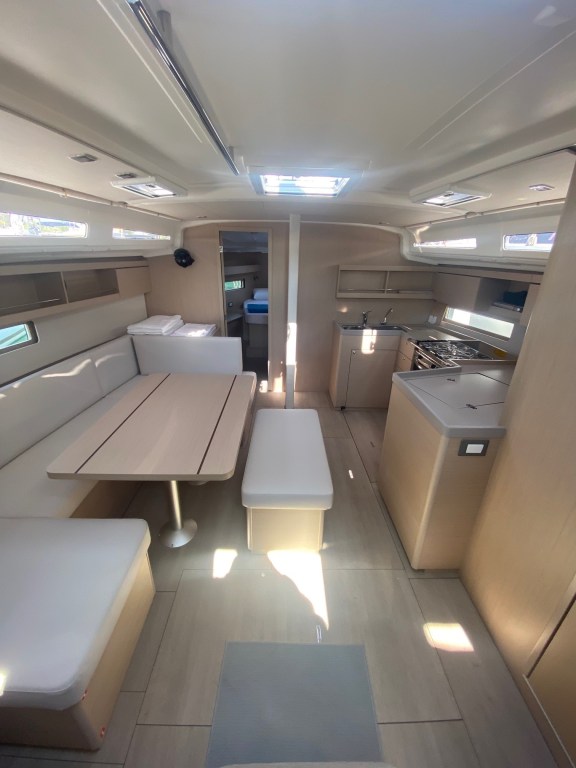 Image of La Mer yacht #9